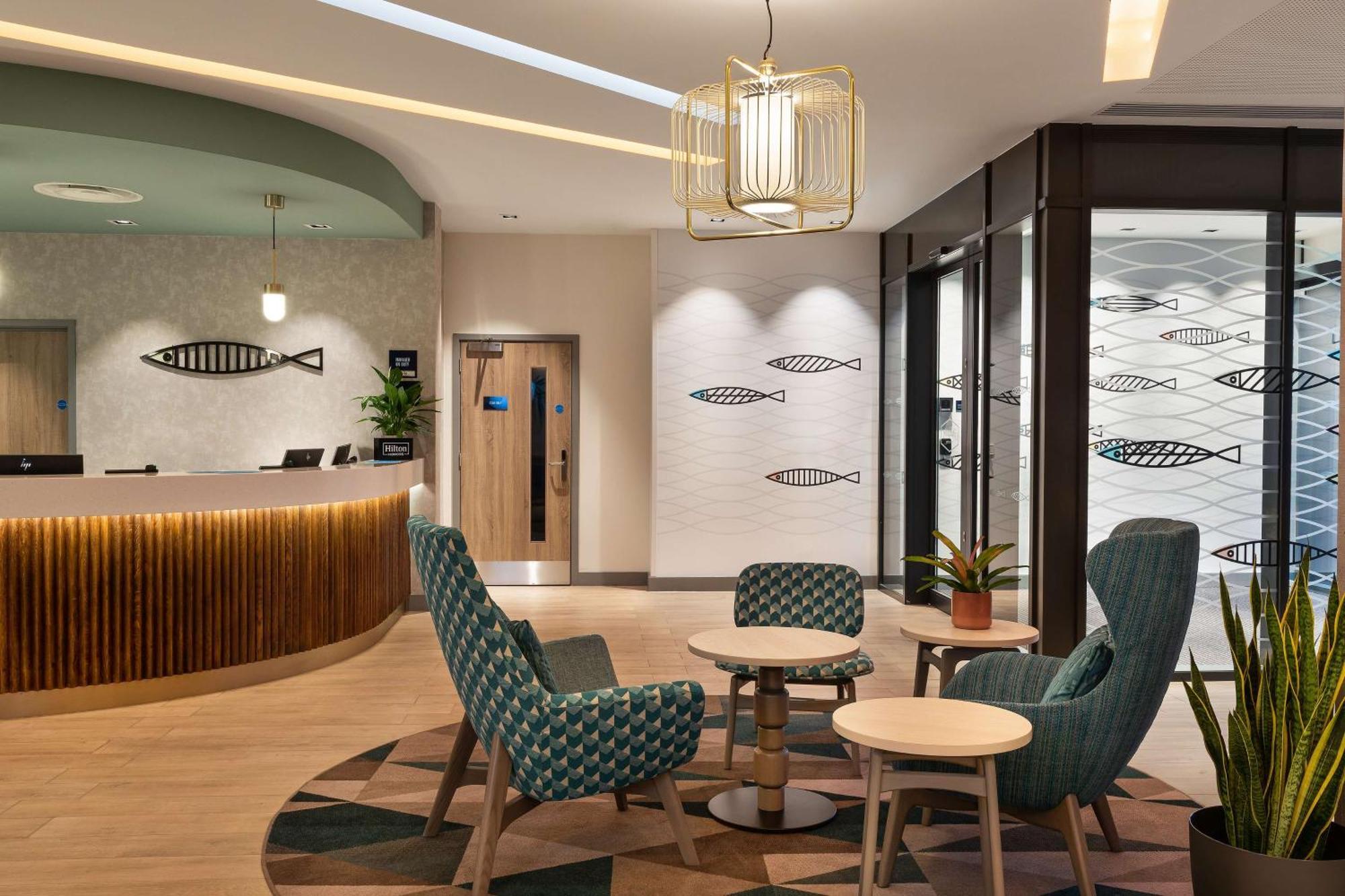 Отель Hampton By Hilton Торки Экстерьер фото
